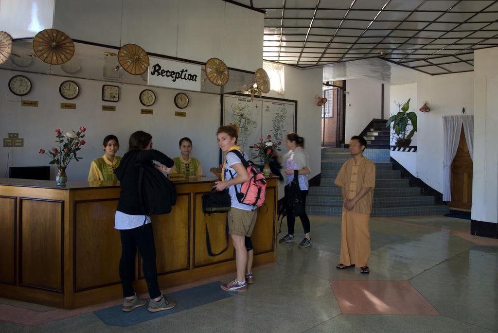 Global Grace Pindaya Hotel Buitenkant foto